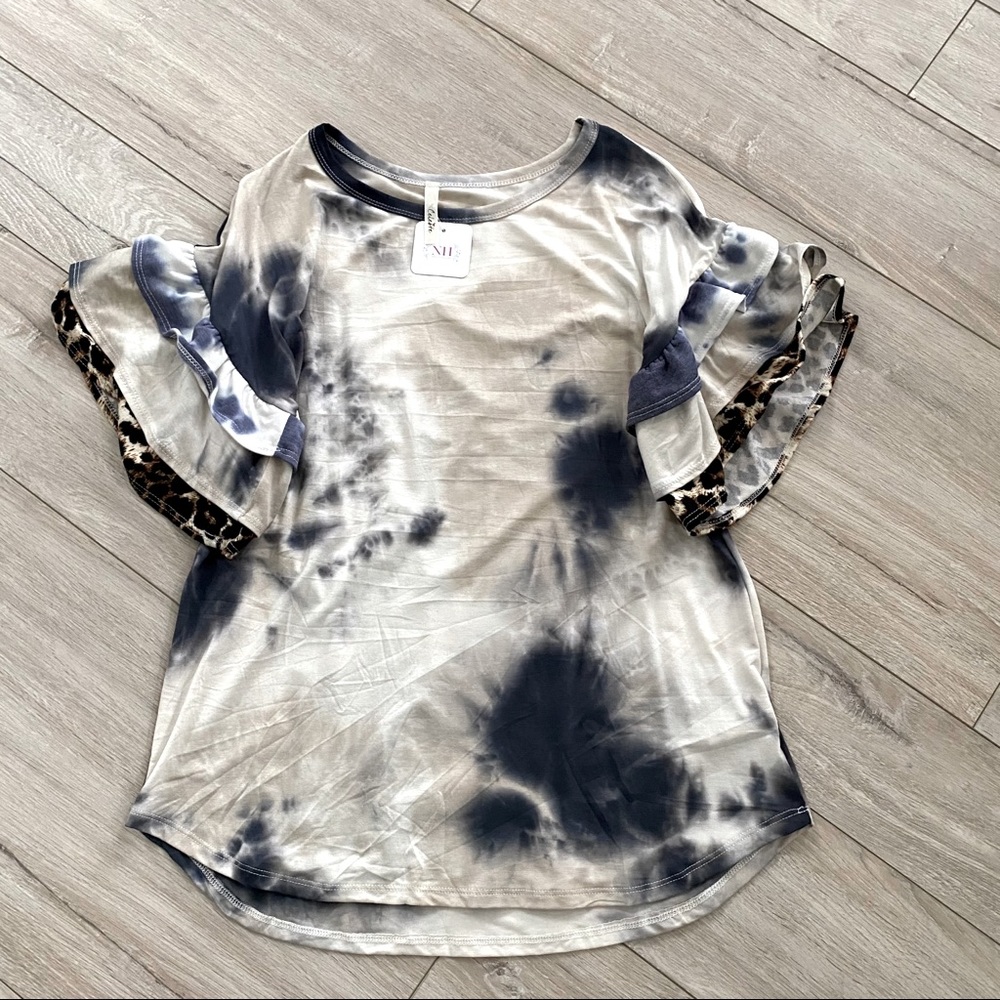 Tie dye with leopard print top